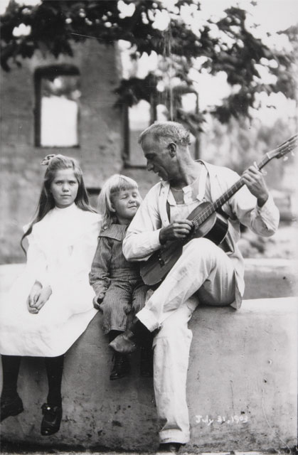 Lummis Home and Gardens