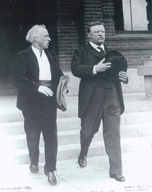 Lummis Home and Gardens